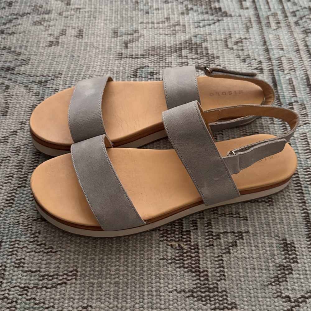 Nisolo Go-To Flatform Sandals, Gray, size 11 - Picture 2 of 6